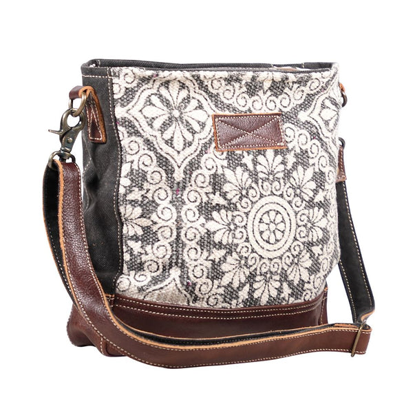 Freaky Shoulder Bag – Lange General Store